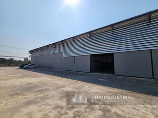 For rent warehouse in Lam Luk Ka, Pathum Thani