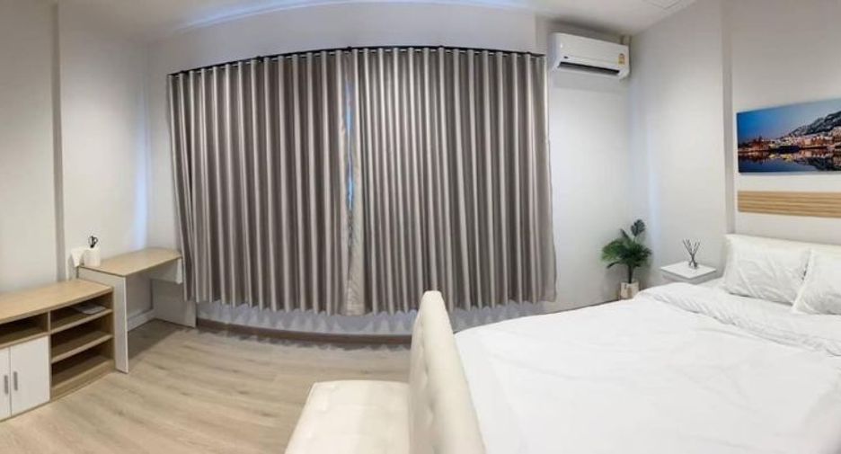 Reihenhaus zur Miete mit 4 Zimmer in Bang Khen, Bangkok
