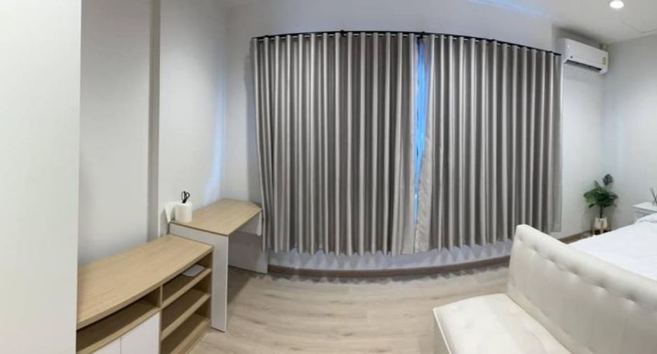 Reihenhaus zur Miete mit 4 Zimmer in Bang Khen, Bangkok