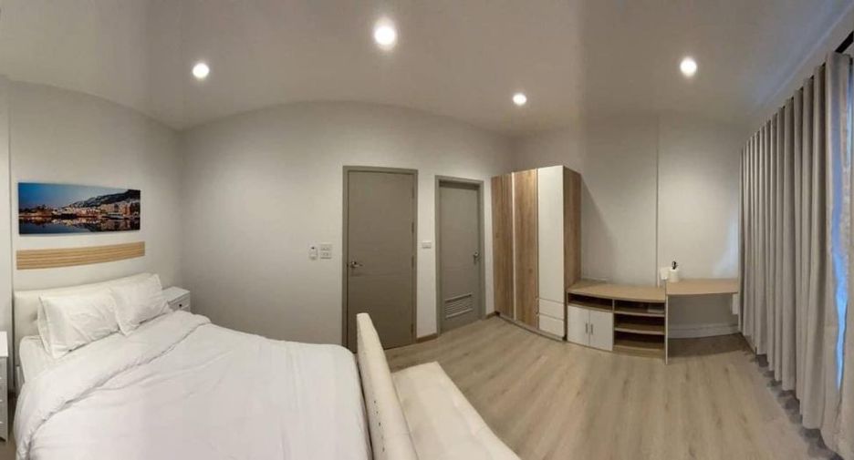Reihenhaus zur Miete mit 4 Zimmer in Bang Khen, Bangkok