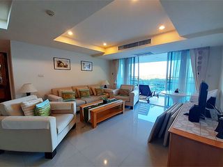 For sale 2 bed apartment in Hua Hin, Prachuap Khiri Khan