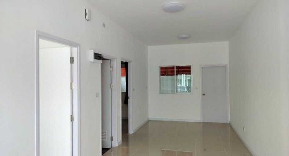 For sale 2 bed townhouse in Nikhom Phatthana, Rayong
