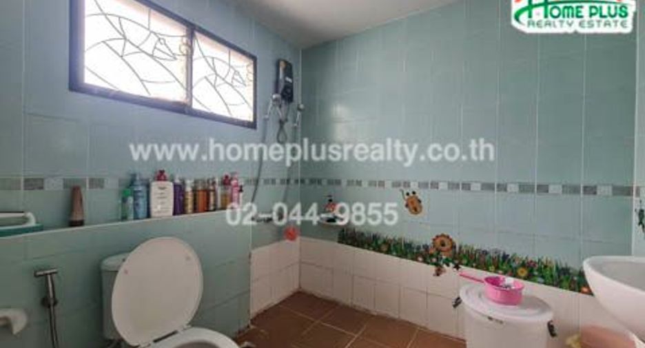 For sale 3 bedrooms house in Mueang Samut Sakhon, Samut Sakhon