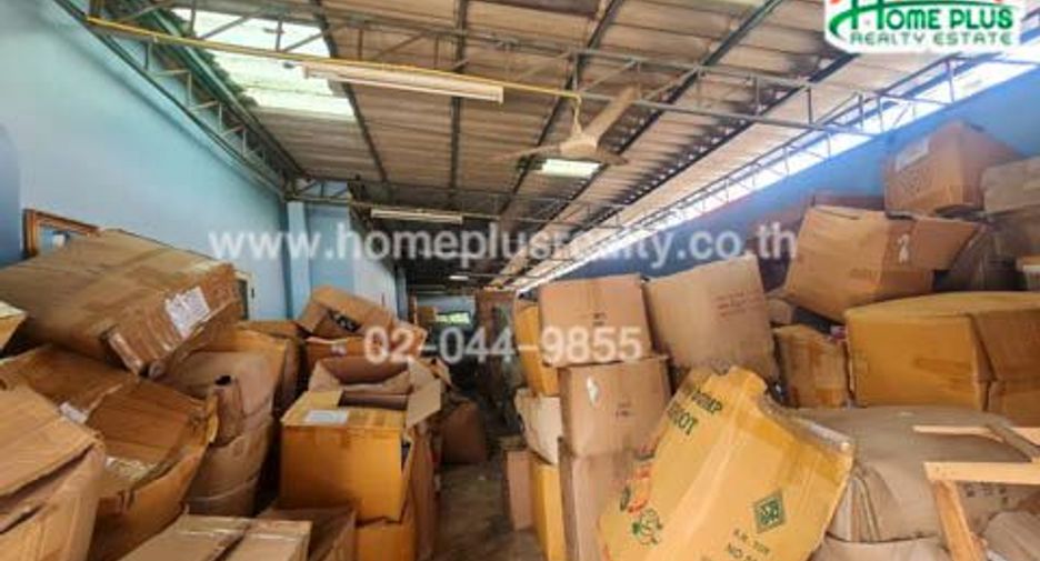 For sale 3 bedrooms house in Mueang Samut Sakhon, Samut Sakhon