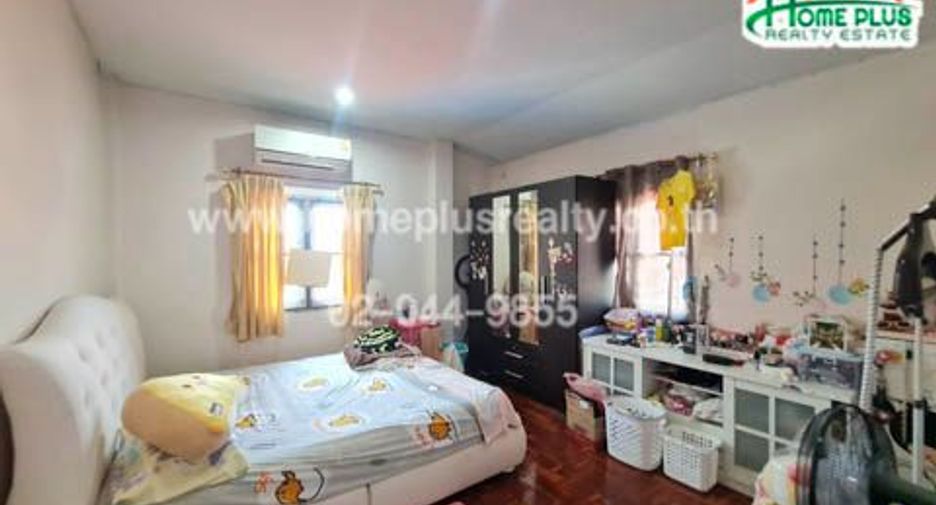 For sale 3 bedrooms house in Mueang Samut Sakhon, Samut Sakhon