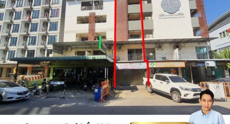For sale 8 Beds apartment in Mueang Pathum Thani, Pathum Thani