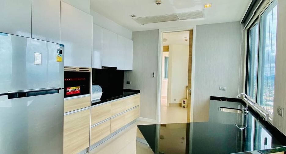 À louer 3 chambres condo à Bang Lamung, Chonburi