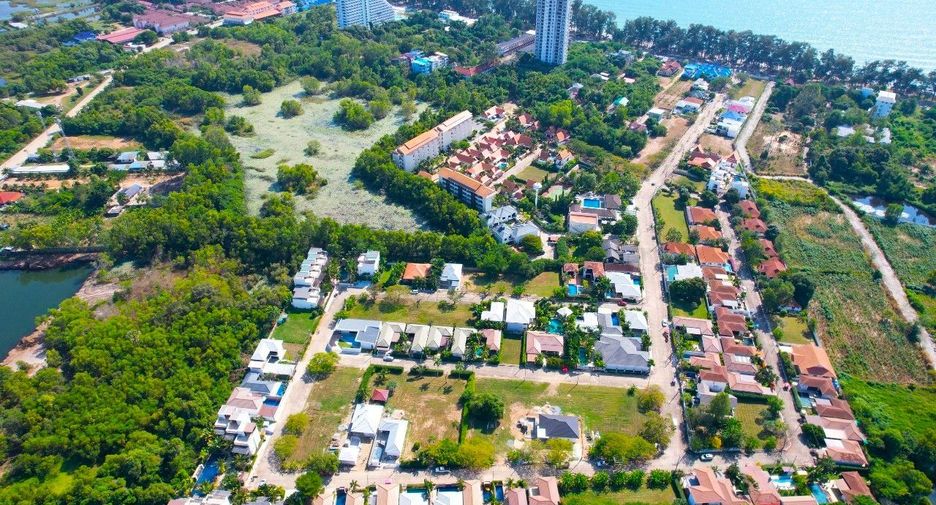 For sale 3 bed villa in Mueang Rayong, Rayong