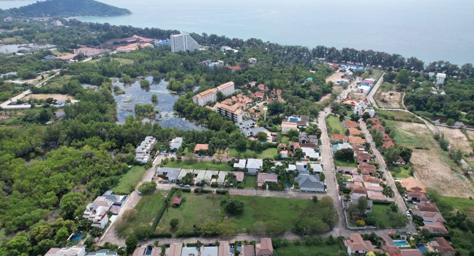 For sale 3 bed villa in Mueang Rayong, Rayong