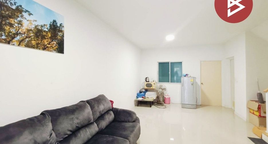 For sale 3 bed townhouse in Mueang Chon Buri, Chonburi