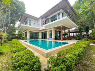 For rent 3 bedrooms villa in Kathu, Phuket