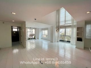 For sale 3 bedrooms condo in Khlong Toei, Bangkok