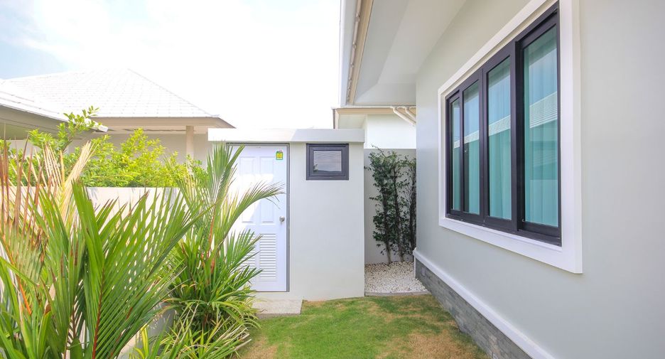 For sale 3 bedrooms villa in Hua Hin, Prachuap Khiri Khan