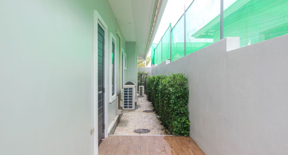 For sale 3 bedrooms villa in Hua Hin, Prachuap Khiri Khan