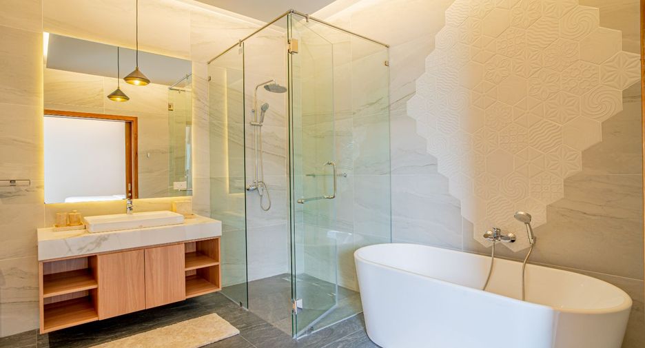 For sale 4 bedrooms villa in Thalang, Phuket