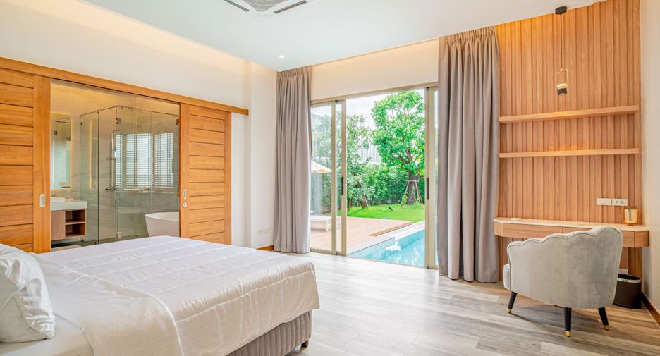 For sale 4 bedrooms villa in Thalang, Phuket
