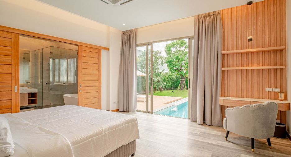 For sale 4 bedrooms villa in Thalang, Phuket