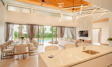 For sale 4 bedrooms villa in Thalang, Phuket