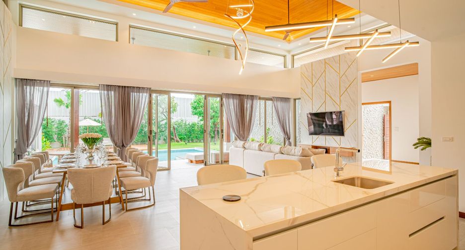 For sale 4 bedrooms villa in Thalang, Phuket