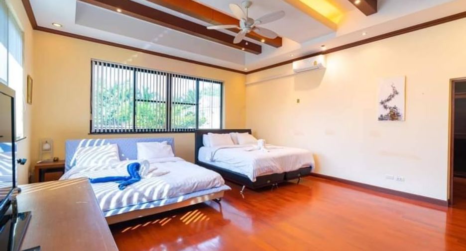 For rent 3 bed villa in Bang Saray, Pattaya