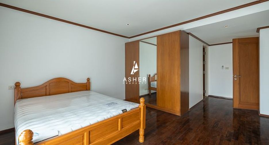 For rent and for sale 3 bedrooms condo in Khlong Toei, Bangkok