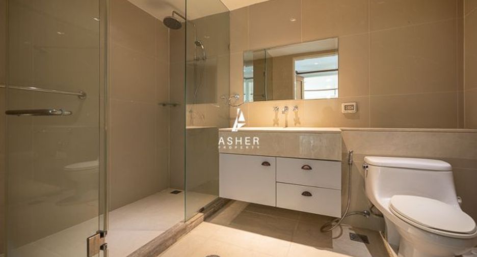 For rent and for sale 3 bedrooms condo in Khlong Toei, Bangkok