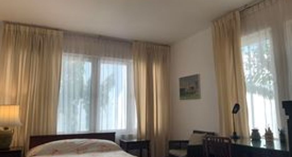 出租 3 卧室 独立屋 在 Watthana, 曼谷