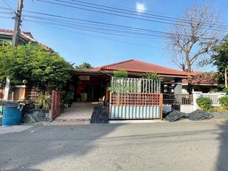 For sale 2 Beds house in Lam Luk Ka, Pathum Thani