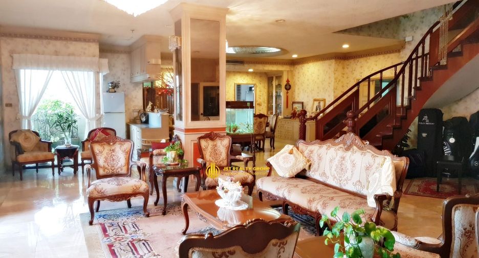 Condo en venta de 3 habitaciones en Watthana, Bangkok