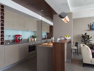 For rent 3 bed serviced apartment in Khlong San, Bangkok