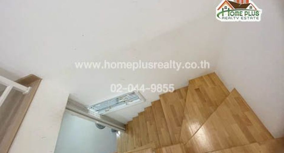 For sale 4 bedrooms townhouse in Lat Krabang, Bangkok