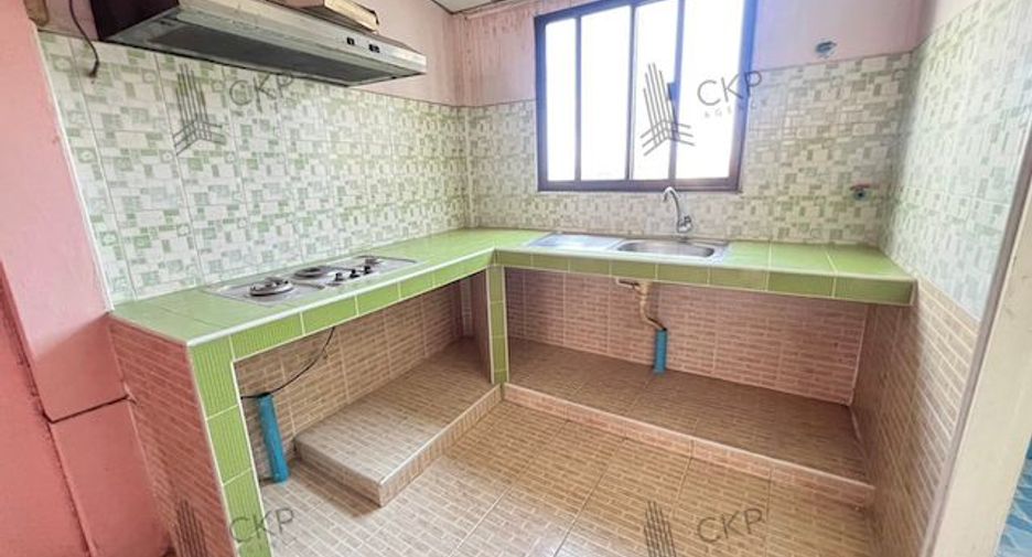 Gewerbefläche zum Kauf mit 2 Zimmer in Mueang Nonthaburi, Nonthaburi