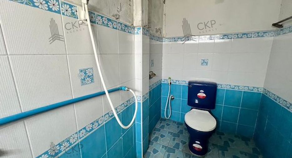Gewerbefläche zum Kauf mit 2 Zimmer in Mueang Nonthaburi, Nonthaburi