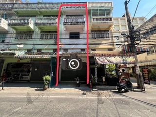 For sale 2 bed retail Space in Mueang Nonthaburi, Nonthaburi