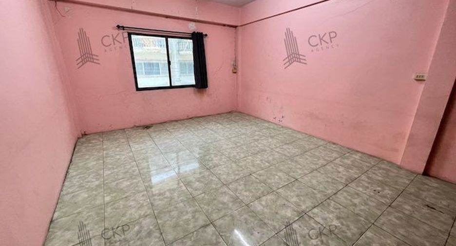 Gewerbefläche zum Kauf mit 2 Zimmer in Mueang Nonthaburi, Nonthaburi