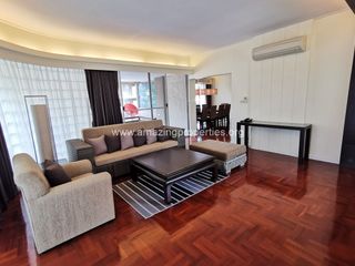 For rent 4 bed apartment in Khlong Toei, Bangkok