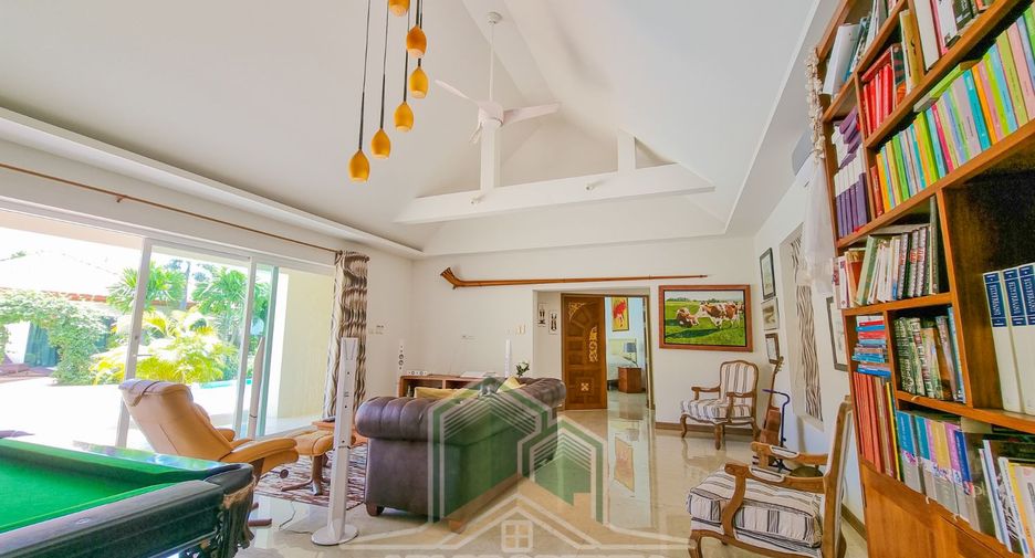 For rent and for sale 5 bedrooms house in Bang Lamung, Chonburi
