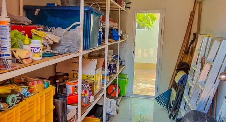 For rent and for sale 5 bedrooms house in Bang Lamung, Chonburi