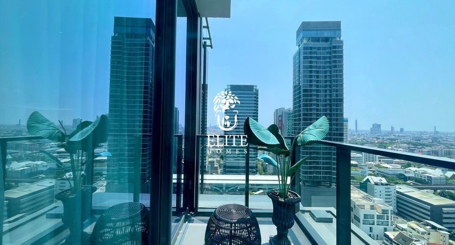 Condo en venta de 2 habitaciones en Sathon, Bangkok