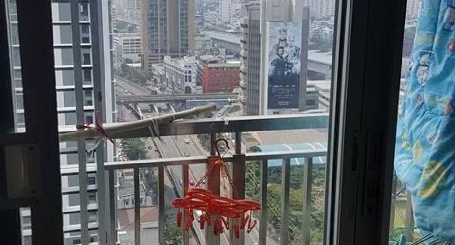 For sale 2 bedrooms condo in Ratchathewi, Bangkok