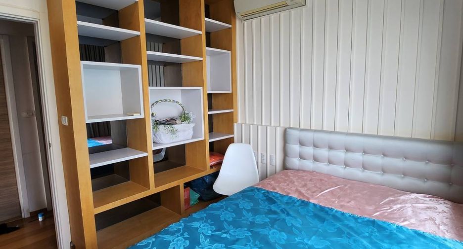 For sale 2 bedrooms condo in Khlong San, Bangkok