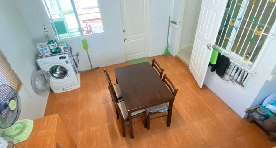 À vendre 3 chambres maison à Ban Bueng, Chonburi