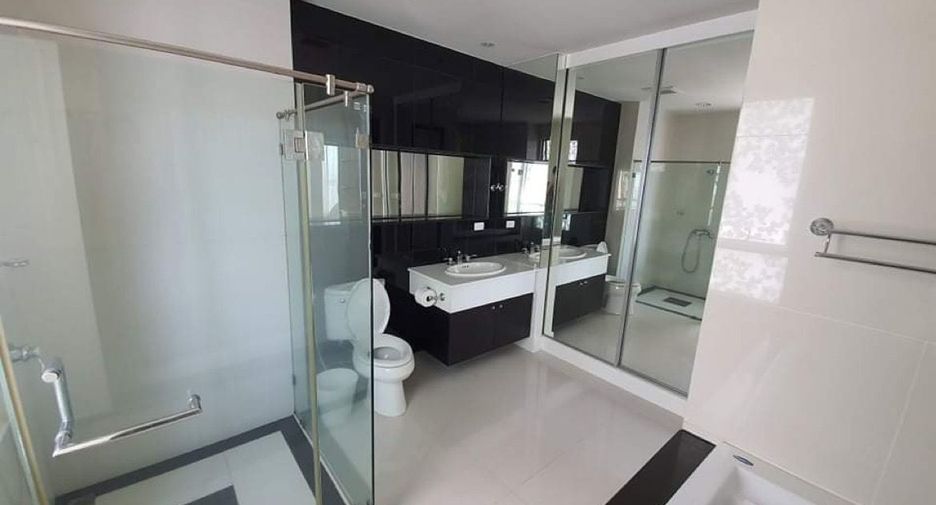 Wohnung zum Kauf mit 1 Zimmer in Pathum Wan, Bangkok