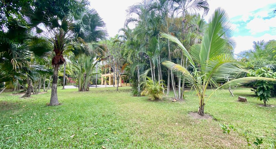 For sale 7 bedrooms house in Hang Dong, Chiang Mai