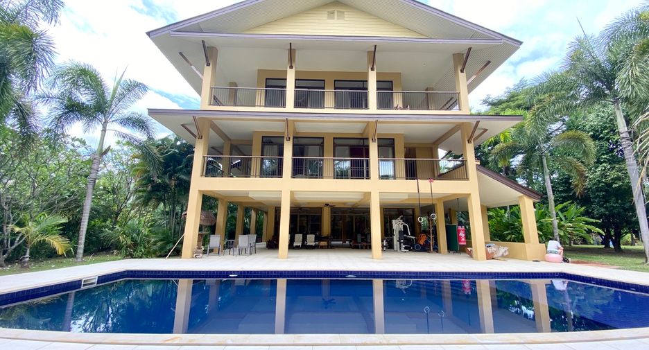 For sale 7 bedrooms house in Hang Dong, Chiang Mai