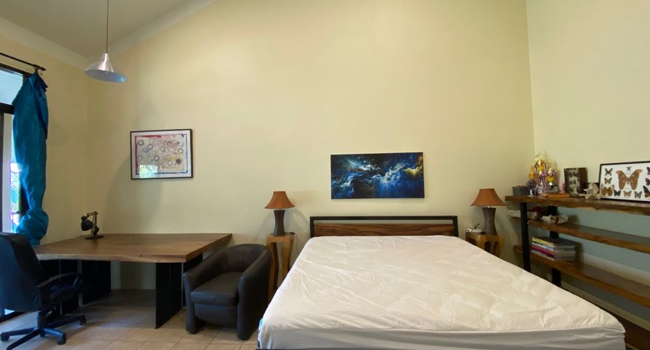 For sale 7 bedrooms house in Hang Dong, Chiang Mai