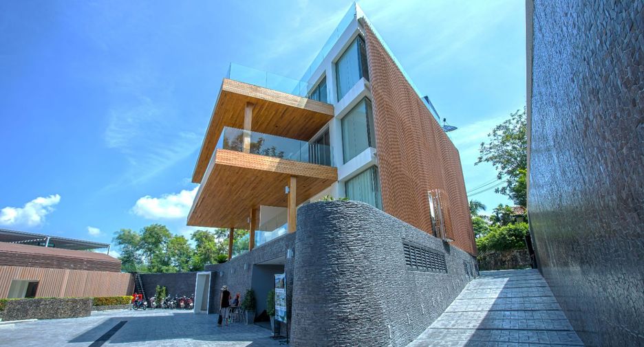 For sale 3 bedrooms condo in Kathu, Phuket
