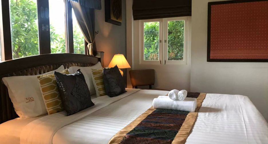 For sale 21 bed hotel in Mueang Chiang Mai, Chiang Mai