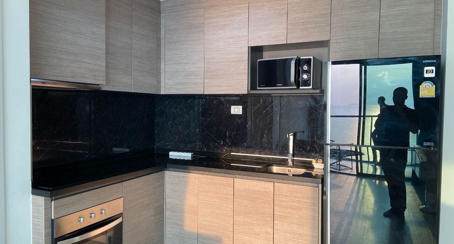 For rent 2 bedrooms condo in Bang Lamung, Chonburi