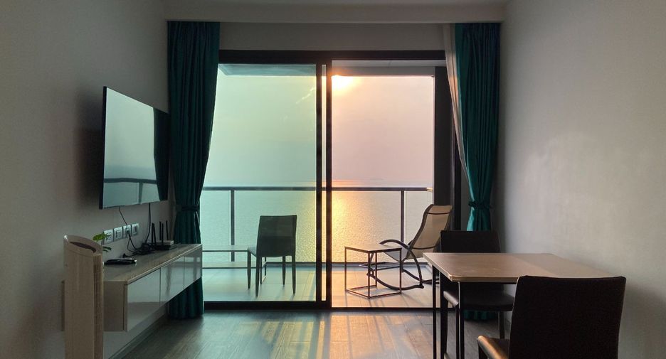 For rent 2 bedrooms condo in Bang Lamung, Chonburi